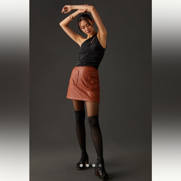 Anthropologie NWT One-Shoulder Ruched Tank size S. - Picture 5 of 9